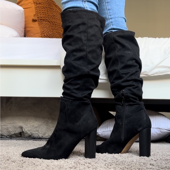 Long black boots size 8 - Picture 4 of 4